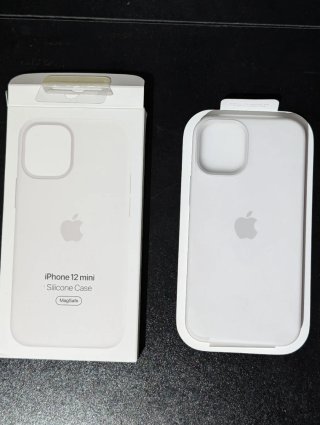 Funda iPhone 12 mini Silicone Blanca