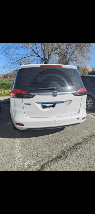 Opel Zafira Tourer 2016