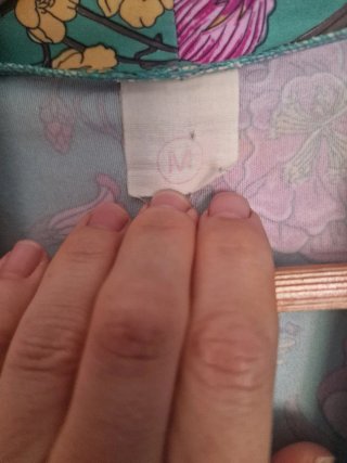 Bata kimono floral verde