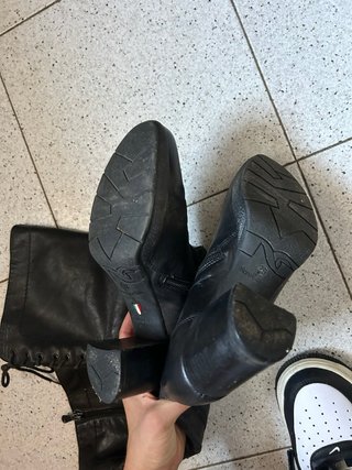 Stuvali Stivali neri con lacci