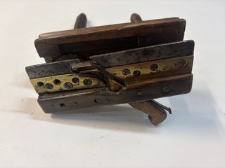 Cepillo carpintero antiguo moldurero