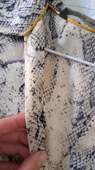 Camisa Zara Talla M Estampado Serpiente