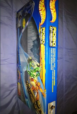 Hot Wheels Robo Wheels Half Pipe 2002