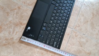 Teclado Bluetooth 1byone con Touchpad Español