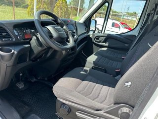 IVECO DAILY 35 C 16 V 3750 156 DR CHASIS CAJA CERRADA