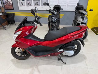 Honda PCX 125 Roja