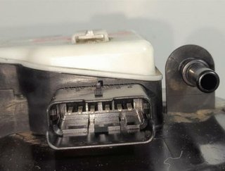 1107812 bomba 9813681980 citroen c4 1.6 business
