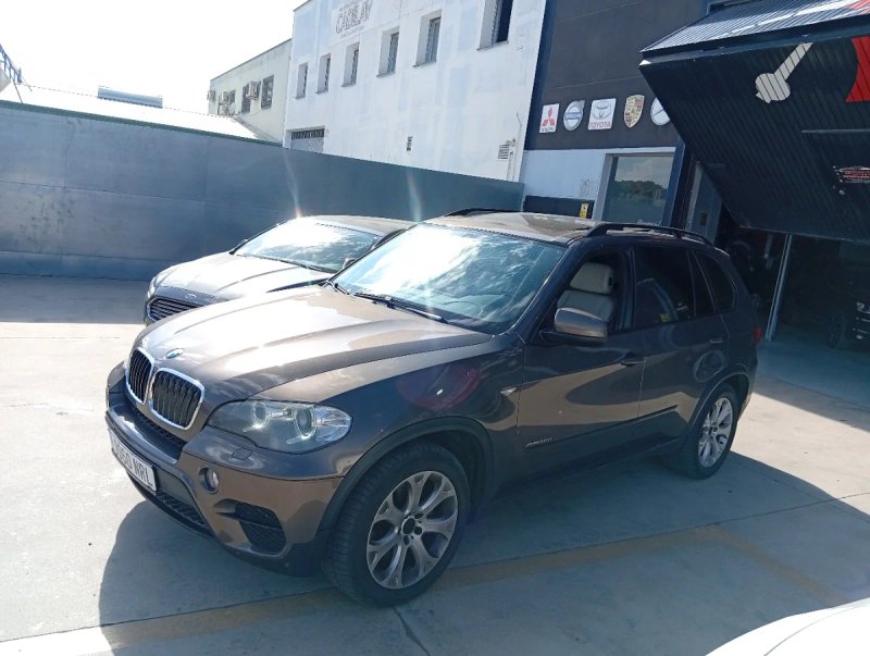 BMW X5 xDrive 30d (E70) 2010