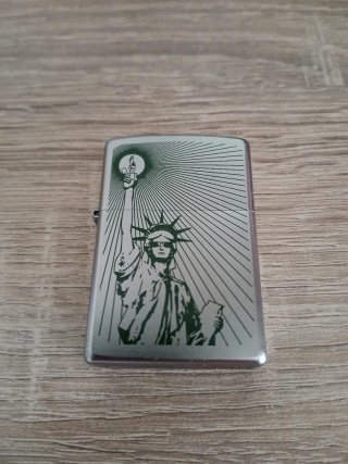 Zippo Estatua de la Libertad