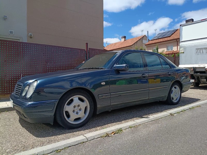 Mercedes-Benz 1999, foto 5