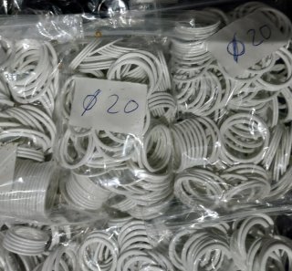 Ganchos "G", Reguladores y Arandelas Lencería NUEV