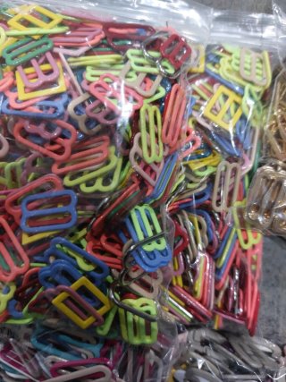 Ganchos "G", Reguladores y Arandelas Lencería NUEV