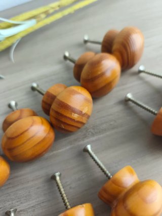 Tiradores de madera maciza (12 uds)
