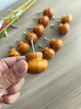 Tiradores de madera maciza (12 uds)