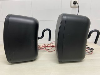 Altavoces WORK NEO 6 uno amplificado y otro pasivo