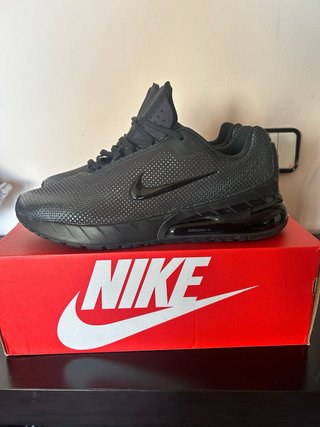 Nike AIR MAX PHOENIX Talla 43