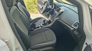 Opel Astra 2014