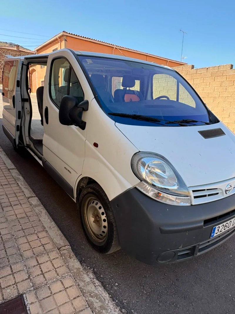 Nissan Primastar 2005 - foto 1