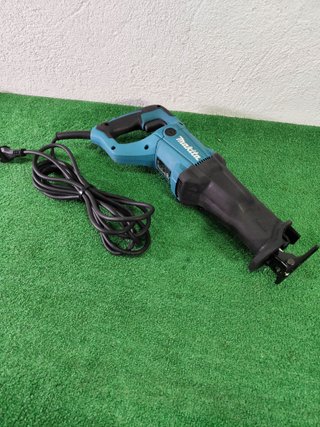 Sierra Recíproca Makita JR3051TK + Caja