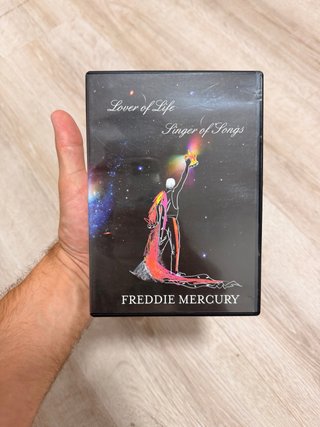 DVD Freddie Mercury - Lover of Life Singer of Song