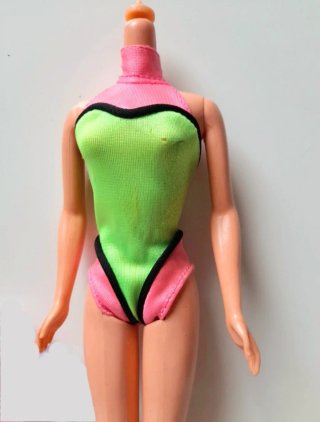 costume Bsrbie Riviera 1989