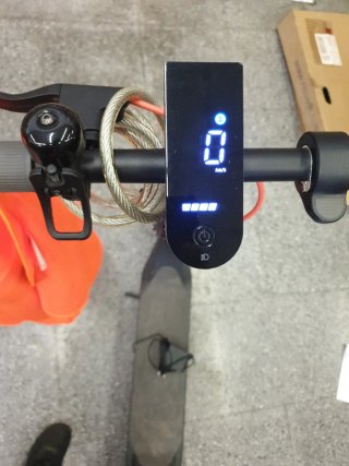 Patinete eléctrico como nuevo