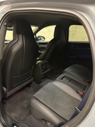 Porsche Cayenne Turbo Paquete GT 739cv Iva deducib