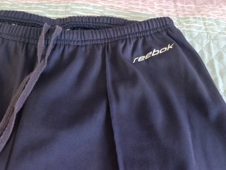 3 Pantalones Deportivos Mujer Reebok,Umbro,Nais.