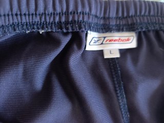 3 Pantalones Deportivos Mujer Reebok,Umbro,Nais.