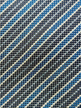 Corbata de seda Richel rayas azul, blanco y gris