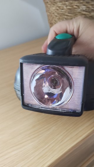 Linterna con Herramientas SINI 24 Piezas
