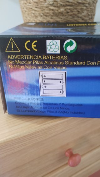 Linterna con Herramientas SINI 24 Piezas