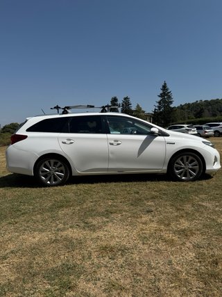 Toyota Auris 2014