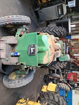 Tractor John Deere 1635 F tractor desguazado sólo