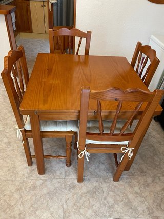Conjunto mesa comedor plegable 4 sillas
