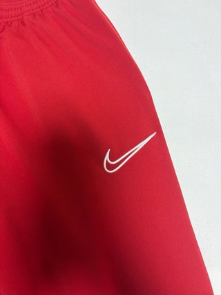 Conjunto chándal Nike rojo talla M