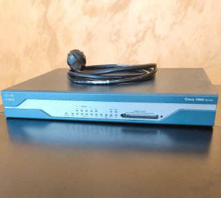 Router Cisco 1800