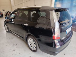 Mitsubishi Grandis 2007