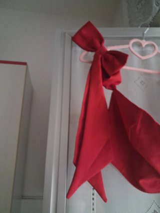 Crop Top Rosso con Fiocchi Taglia M