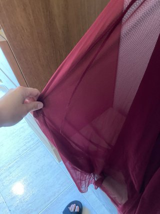 Vestido burdeos tul