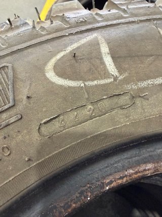 Neumáticos InsaTurbo Dakar 205/70R15 96Q