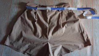 Pantalón corto vestir beige Talla S