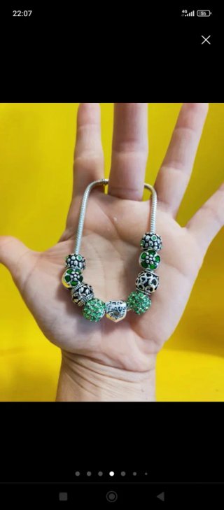 Pulsera estilo Pandora con charms bisutería