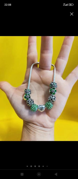 Pulsera estilo Pandora con charms bisutería