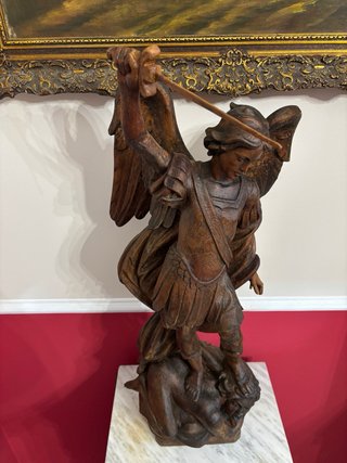 Antica scultura S. Michele in legno