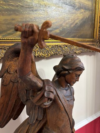 Antica scultura S. Michele in legno