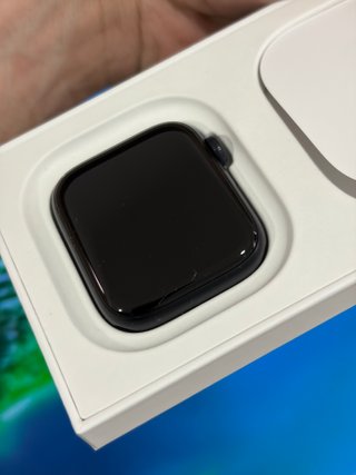 Apple Watch SE de 3 gen. - GPS - Space Black