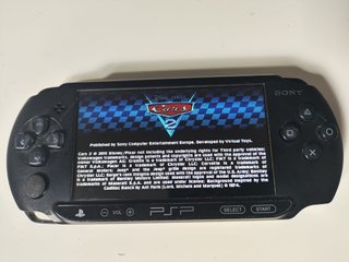PSP Street E1004 Negra