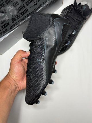 Botas de fútbol Nike Mercurial Negras