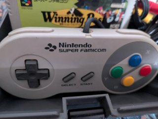 Consola Nintendo Super Famicom con Maletín